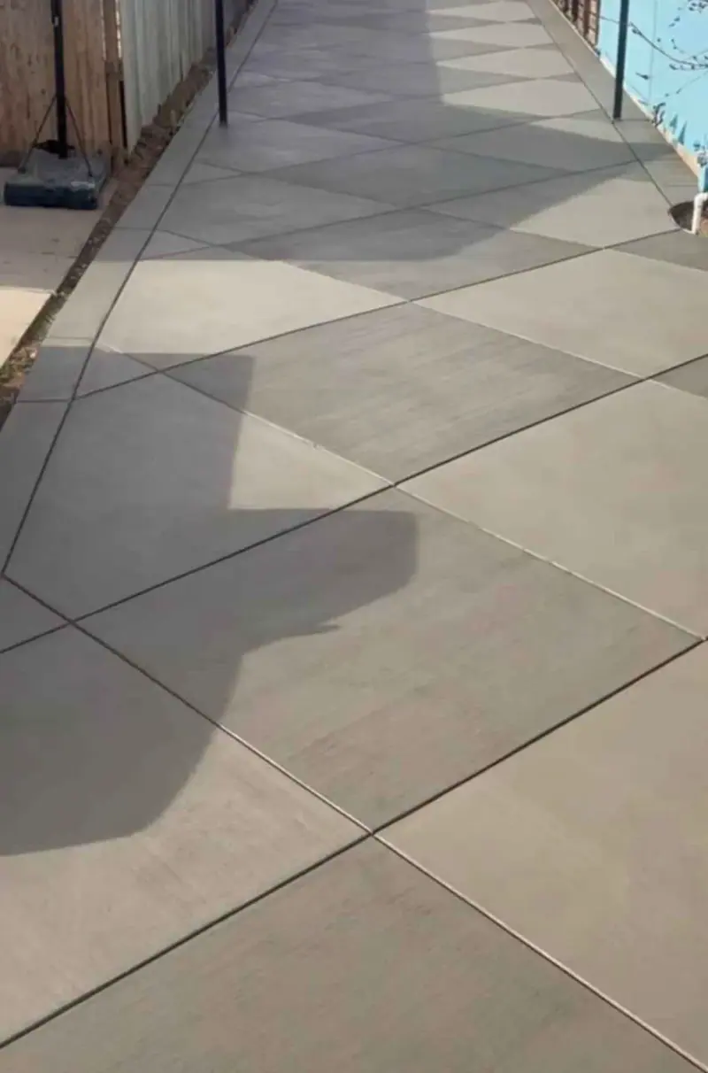 Jointed side yard walkway, A & M Contracting